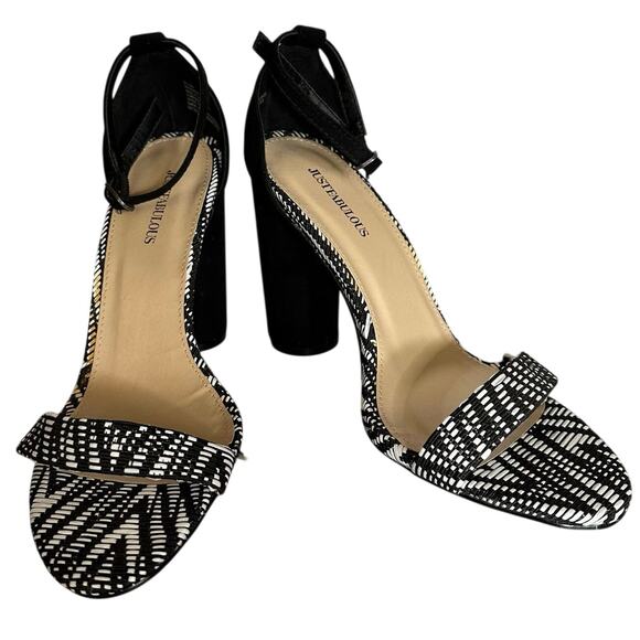 Just Fabulous Womens Size 10 Salona Block Heels Sandals Black White Ankle Strap - Picture 1 of 11
